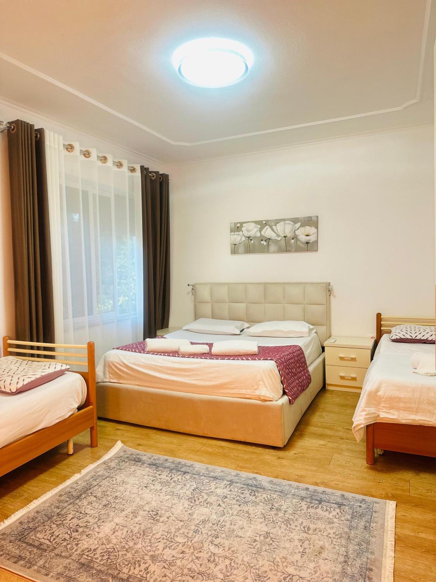 Villa Center Tirana Exterior photo