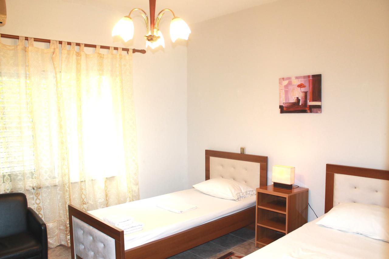 Villa Center Tirana Exterior photo