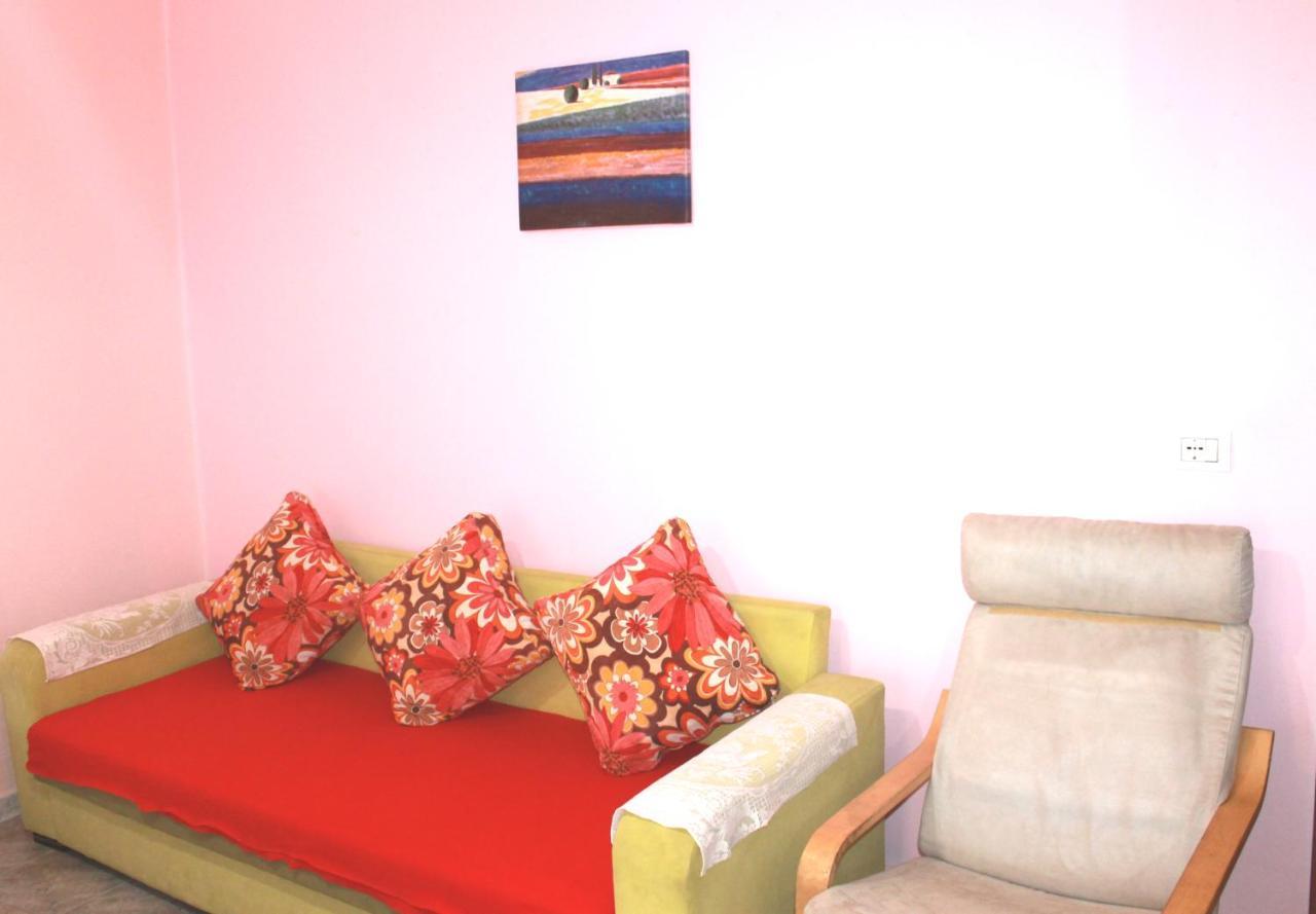 Villa Center Tirana Exterior photo